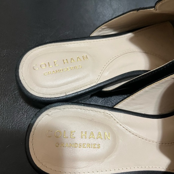 Cole Haan Women’s 6.5 B Black Grandseries Slip on Mules Preowned - Picture 2 of 5
